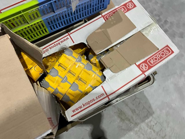 Diverse bouwmaterialen - afbeelding 5 van  7