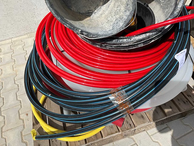 Diverse bouwmaterialen - afbeelding 10 van  12