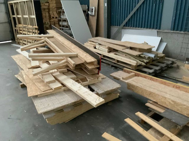 Diverse bouwmaterialen - afbeelding 7 van  10