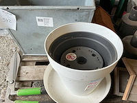 Diverse bouwmaterialen - afbeelding 2 van  4