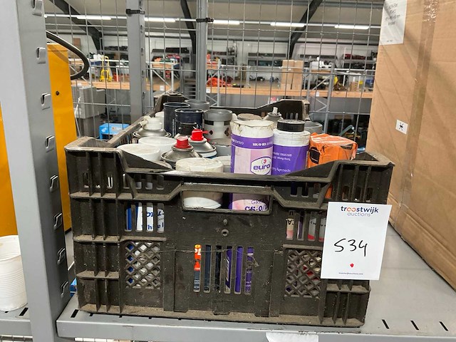 Diverse bouwmaterialen - afbeelding 1 van  3