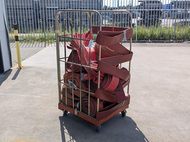 Diverse brandweerslangen met storzkoppeling, incl. rolcontainer - afbeelding 6 van  9