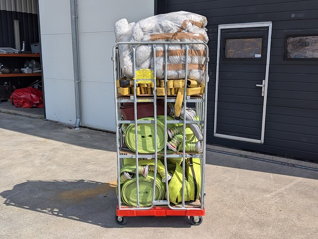 Diverse brandweerslangen met storzkoppeling, incl. rolcontainer - afbeelding 2 van  7