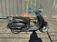 Diverse bromscooter - afbeelding 8 van  24
