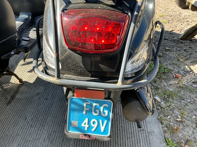 Diverse bromscooter - afbeelding 21 van  24