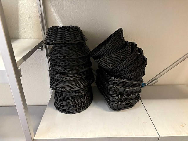 Diverse broodmandjes - afbeelding 1 van  1