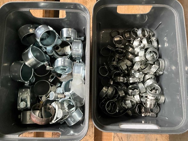 Diverse buisklemmen - afbeelding 1 van  4