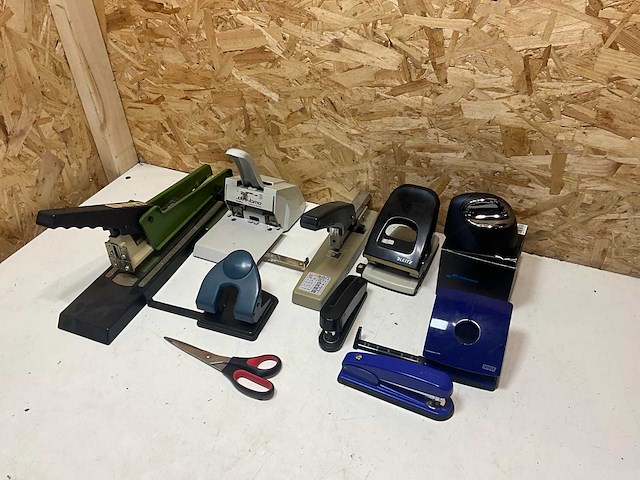 Diverse bureauaccessoires (10x) - afbeelding 6 van  12