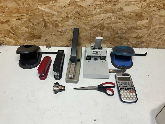 Diverse bureauaccessoires (8x) - afbeelding 2 van  6
