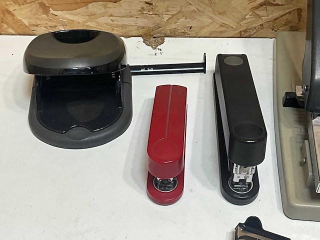 Diverse bureauaccessoires (8x) - afbeelding 3 van  6