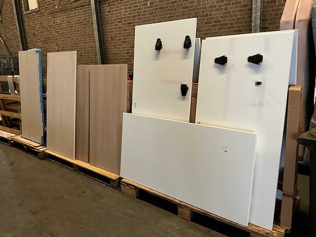 Diverse bureaubladen (8x) - afbeelding 1 van  4