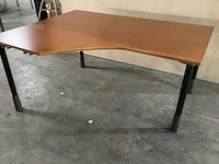 Diverse bureau's - desk (46x) - afbeelding 14 van  35