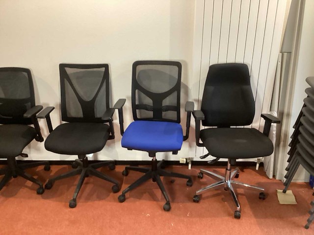 Diverse bureaustoelen (5x) - afbeelding 2 van  4