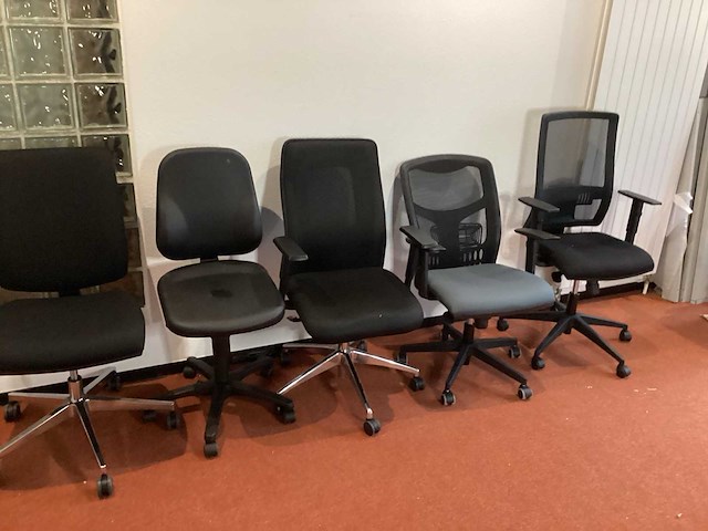 Diverse bureaustoelen (5x) - afbeelding 3 van  4