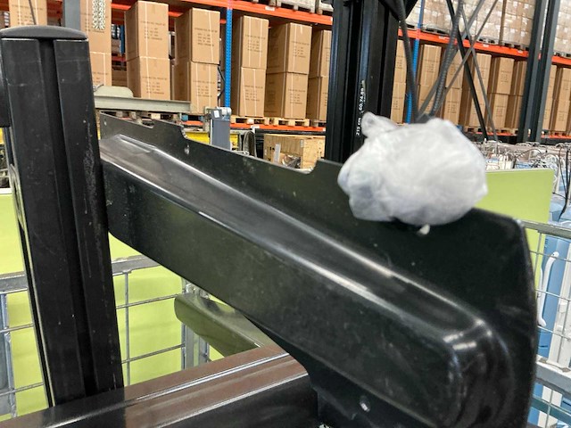 Diverse bureautafels - afbeelding 12 van  13