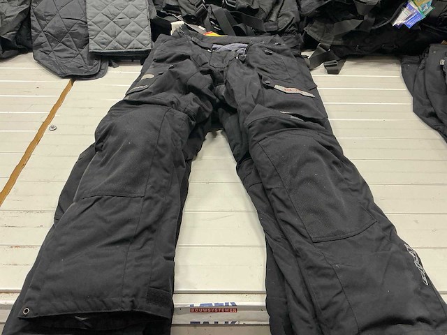 Diverse buse, sympatex motorbroek (3x) - afbeelding 1 van  9