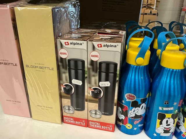 Diverse cabau/alpina/overige drinkflessen (30x) - afbeelding 3 van  5