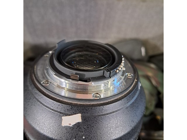 Diverse camera lenzen in koffer - afbeelding 10 van  10