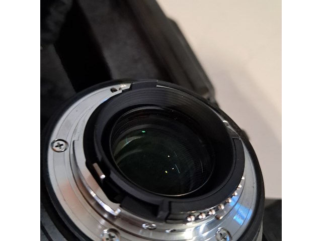 Diverse camera lenzen in koffer - afbeelding 6 van  14