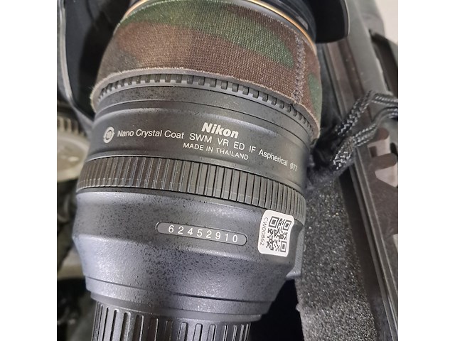 Diverse camera lenzen in koffer - afbeelding 8 van  14