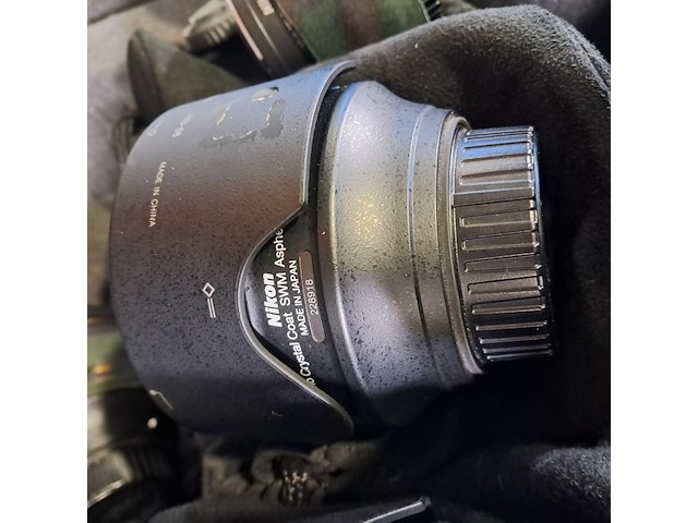 Diverse camera lenzen in koffer - afbeelding 10 van  14