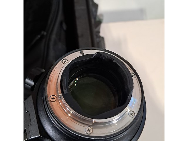 Diverse camera lenzen in koffer - afbeelding 3 van  12