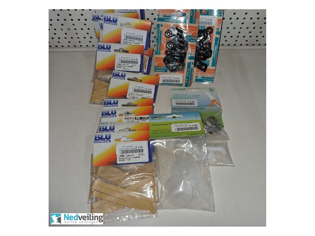 Diverse caravan accesoires - afbeelding 1 van  3