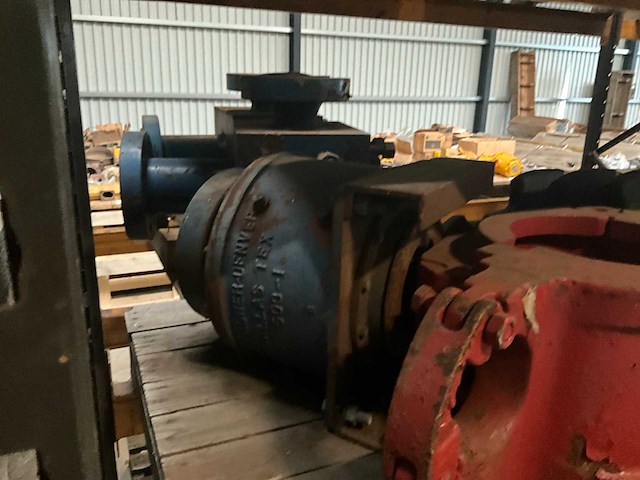 Diverse casing-/drill pipe elevators - afbeelding 4 van  9