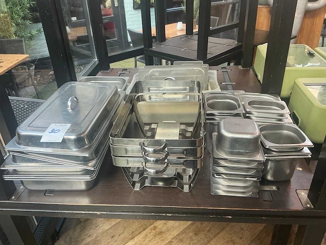 Diverse chafing dish - 1/1 gn bakken - afbeelding 1 van  5