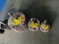 Diverse chuurlamellen - afbeelding 3 van  3