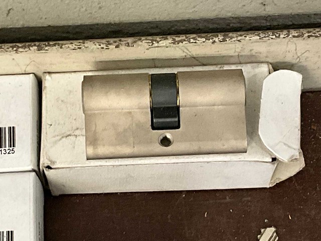 Diverse cilinders (10x) - afbeelding 1 van  3