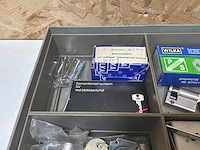 Diverse cilindersloten met bijbehorende sleutels - afbeelding 6 van  16