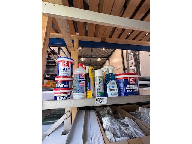 Diverse cleaner, kit en pu-foam - afbeelding 1 van  6