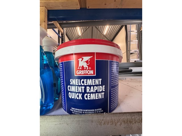 Diverse cleaner, kit en pu-foam - afbeelding 5 van  6