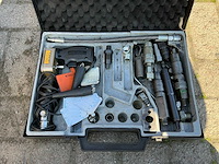 Diverse compressor onderdelen en gereedschap, folie - afbeelding 2 van  10