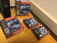 Diverse computer benodigheden - afbeelding 2 van  4
