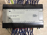 Diverse controllers - afbeelding 9 van  9