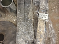 Diverse dakbenodigdheden - afbeelding 2 van  2