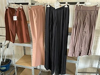 Diverse dames kleding - afbeelding 2 van  5