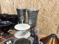 Diverse decoratiematerialen en lampen - afbeelding 5 van  6