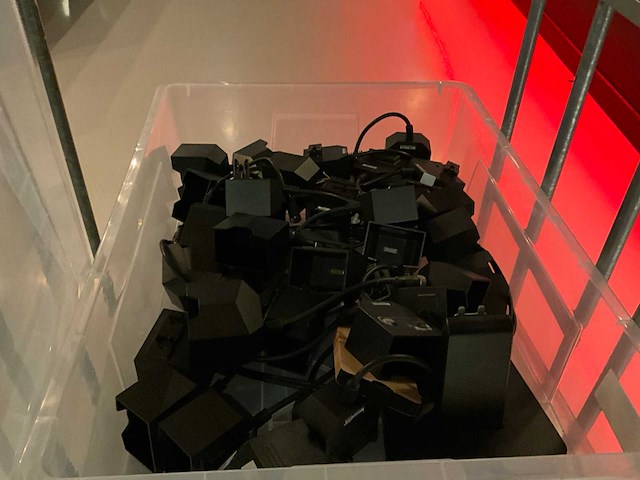 Diverse defecte vr sets en onderdelen - afbeelding 6 van  7