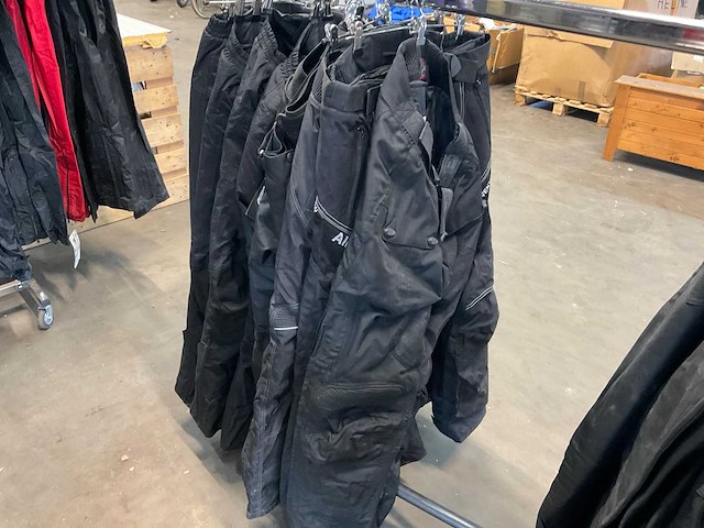 Diverse defender, ixs, cypro, büse, mqp motorbroeken (27x) - afbeelding 4 van  20