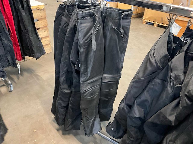 Diverse defender, ixs, cypro, büse, mqp motorbroeken (27x) - afbeelding 9 van  20