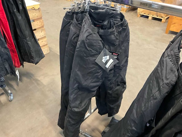 Diverse defender, ixs, cypro, büse, mqp motorbroeken (27x) - afbeelding 13 van  20