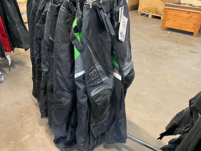 Diverse defender, ixs, cypro, büse, mqp motorbroeken (27x) - afbeelding 16 van  20