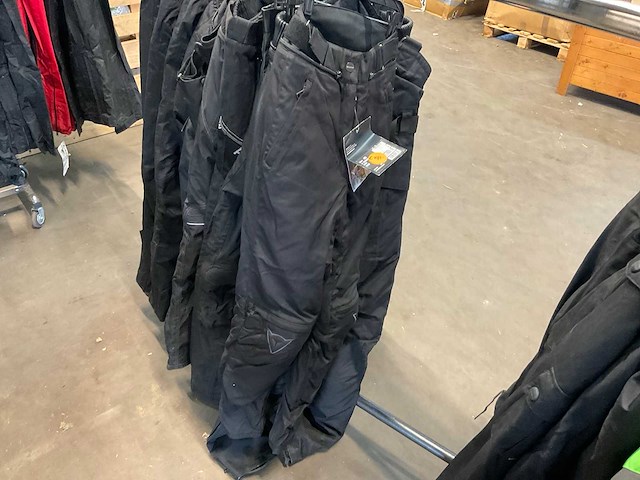Diverse defender, ixs, cypro, büse, mqp motorbroeken (27x) - afbeelding 20 van  20