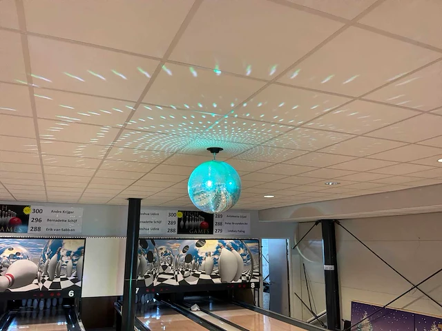 Diverse disco- en feestverlichting - afbeelding 2 van  11