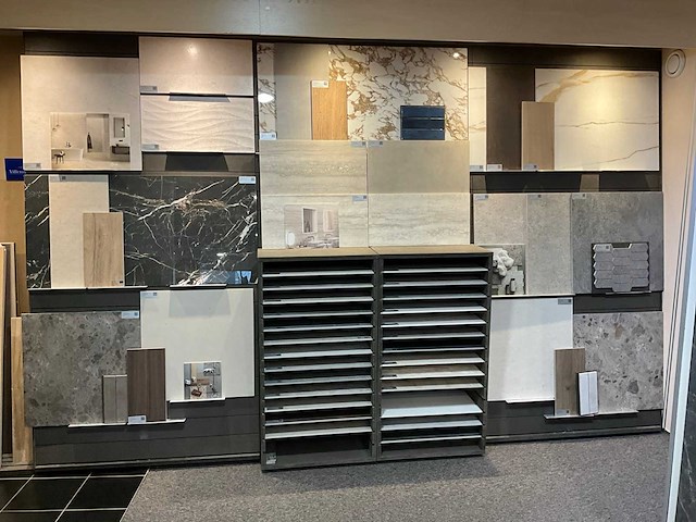 Diverse displaykasten met samples - afbeelding 1 van  6