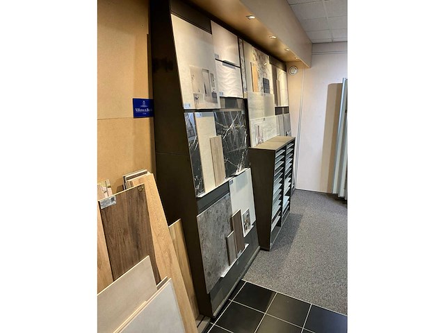 Diverse displaykasten met samples - afbeelding 3 van  6