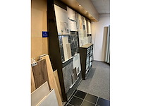 Diverse displaykasten met samples - afbeelding 3 van  6